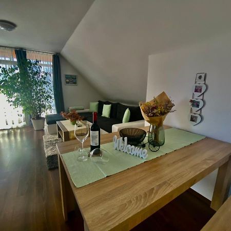 Munkacsy Apartmanok Balatonfenyves Luaran gambar